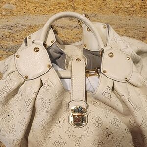 Authentic Louis Vuitton Cream Shoulder Bag
